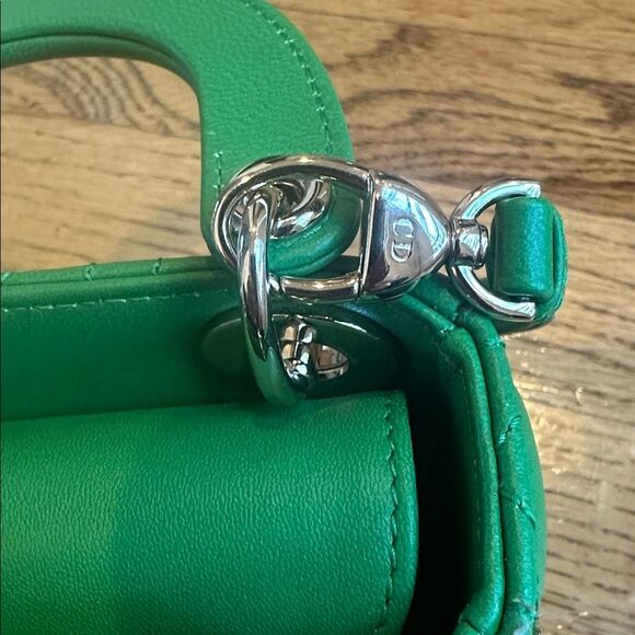 Christian Dior Lady Dior Bag Cannage Quilt Lambskin Micro Fern Green - Picture 7 of 11